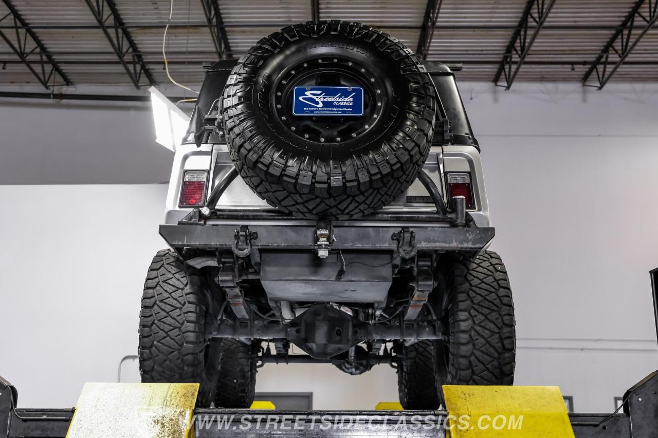 1970 Jeep Jeepster Commando Restomod