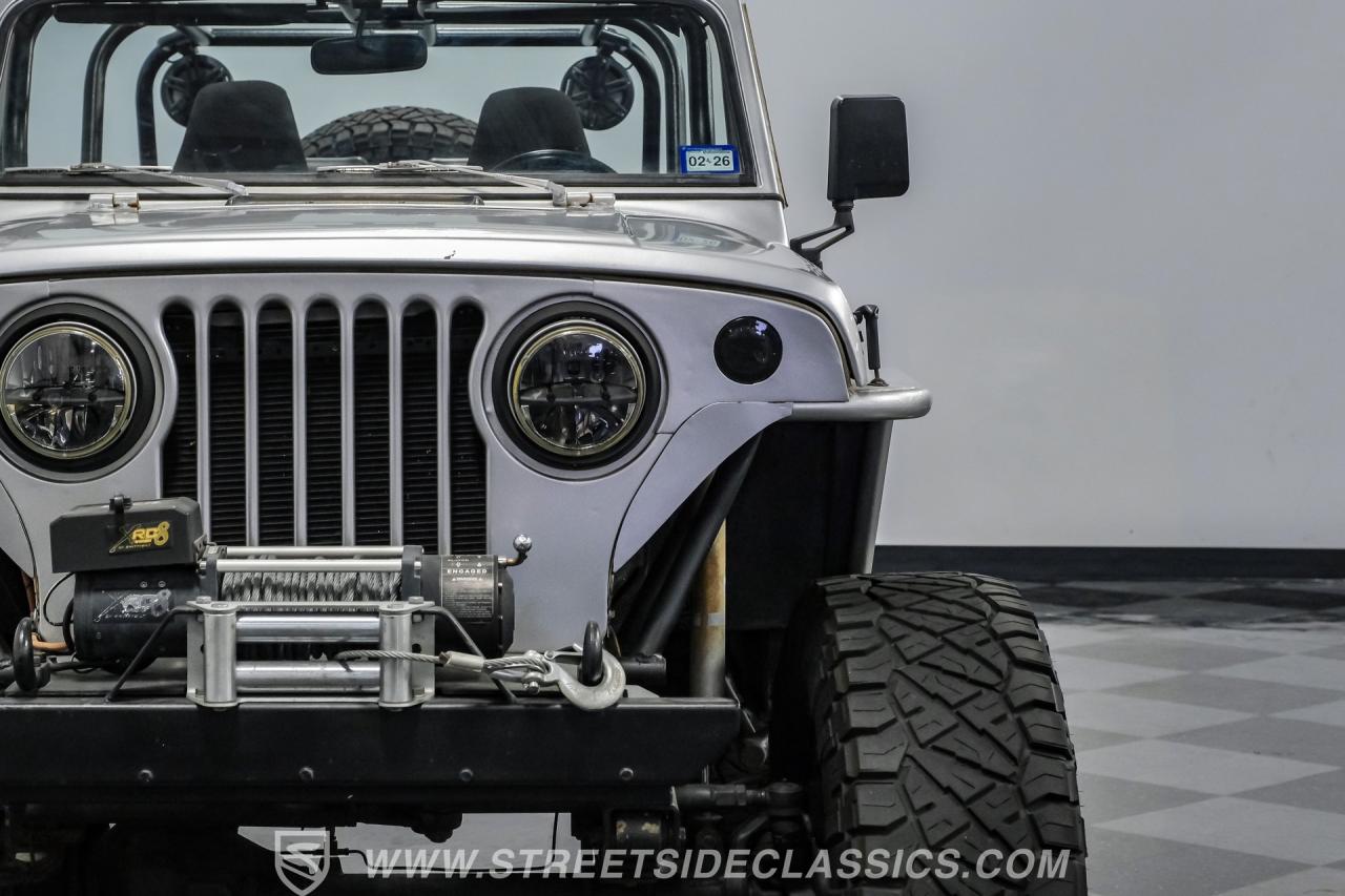 1970 Jeep Jeepster Commando Restomod