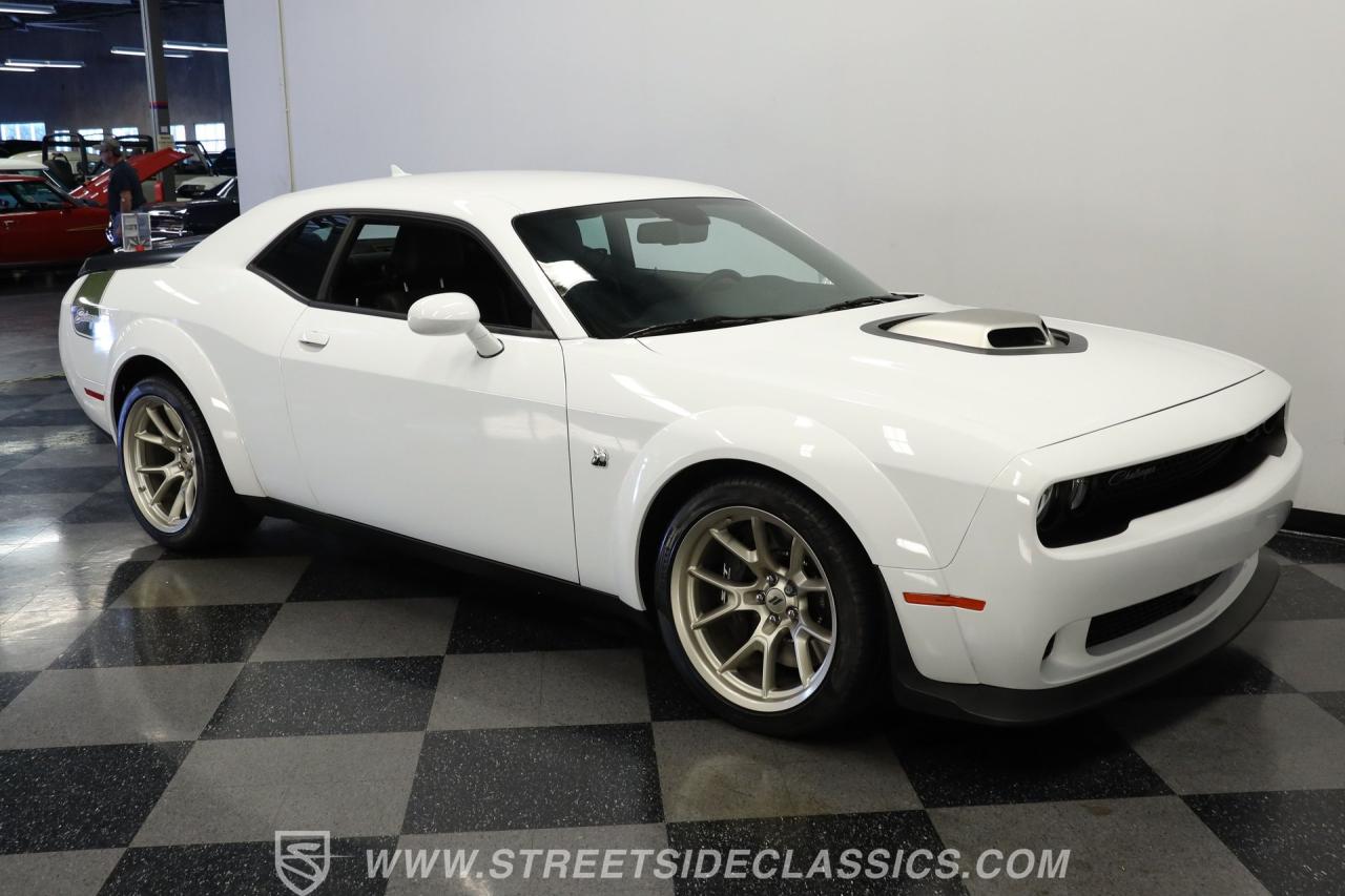 2023 Dodge Challenger R/T Scat Pack Widebody Swinger Special Edition