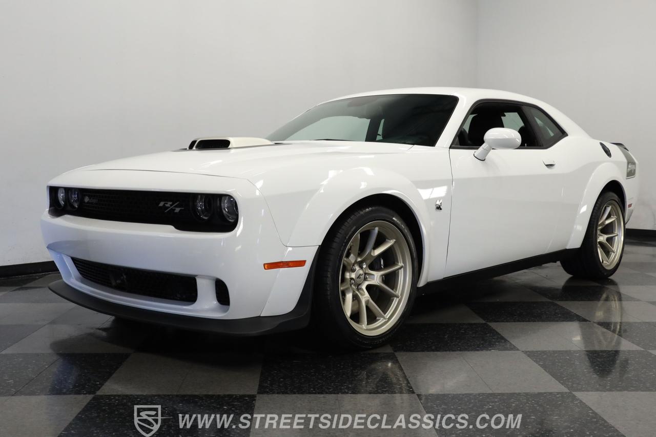 2023 Dodge Challenger R/T Scat Pack Widebody Swinger Special Edition