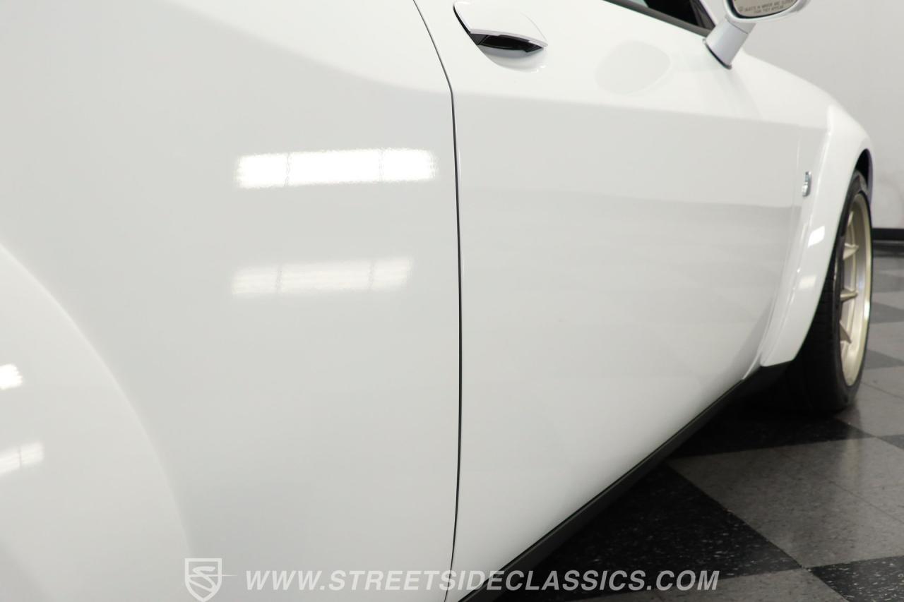 2023 Dodge Challenger R/T Scat Pack Widebody Swinger Special Edition