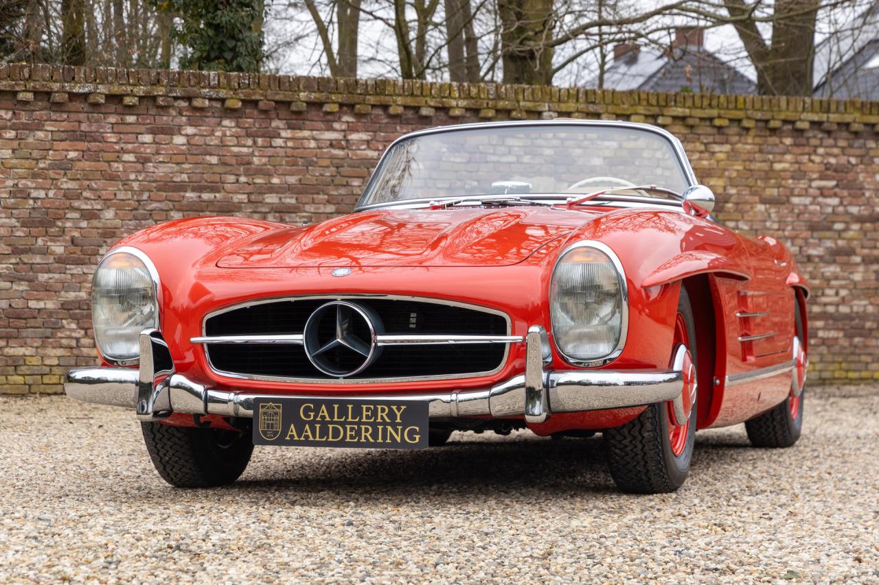 1962 Mercedes - Benz 300 SL Roadster &ldquo;Restoration by MB Classic Center in Fellbach&rdquo;