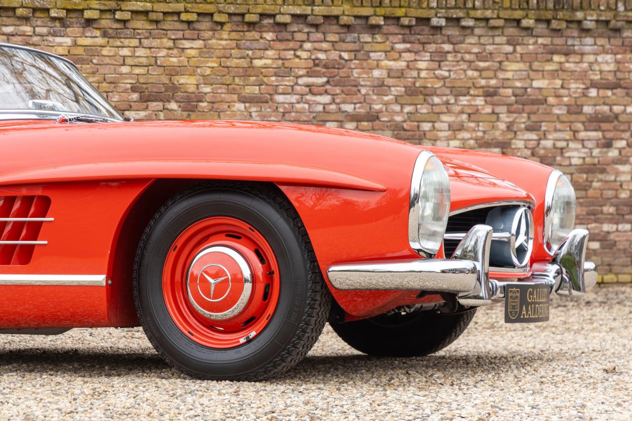 1962 Mercedes - Benz 300 SL Roadster &ldquo;Restoration by MB Classic Center in Fellbach&rdquo;