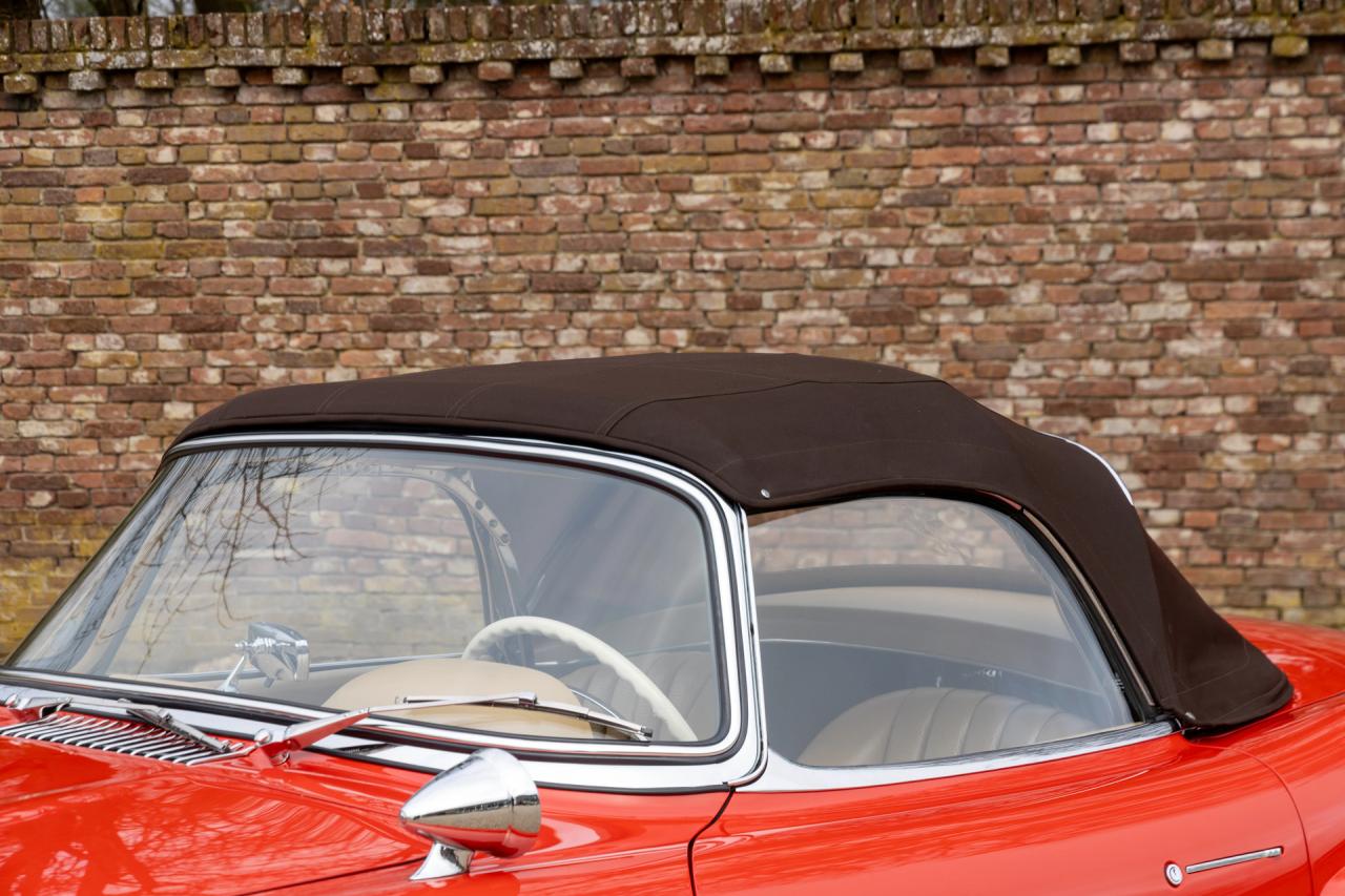 1962 Mercedes - Benz 300 SL Roadster &ldquo;Restoration by MB Classic Center in Fellbach&rdquo;