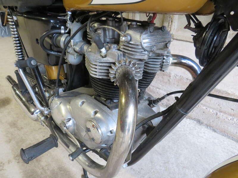 1972 Triumph T120R BONNEVILLE