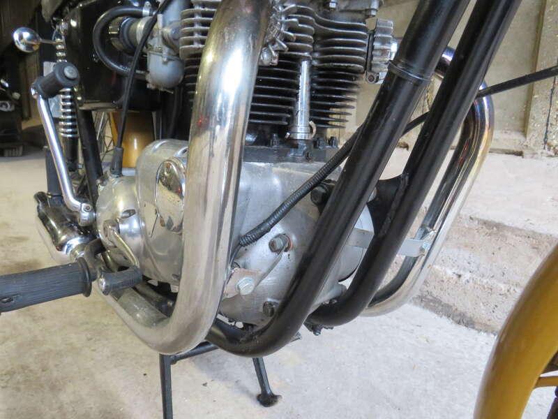 1972 Triumph T120R BONNEVILLE