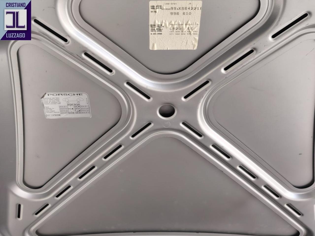 Porsche 996-610 CARRERA 4 CABRIOLET