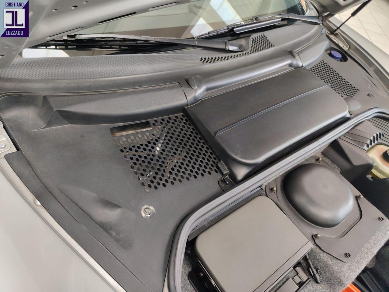 Porsche 996-610 CARRERA 4 CABRIOLET