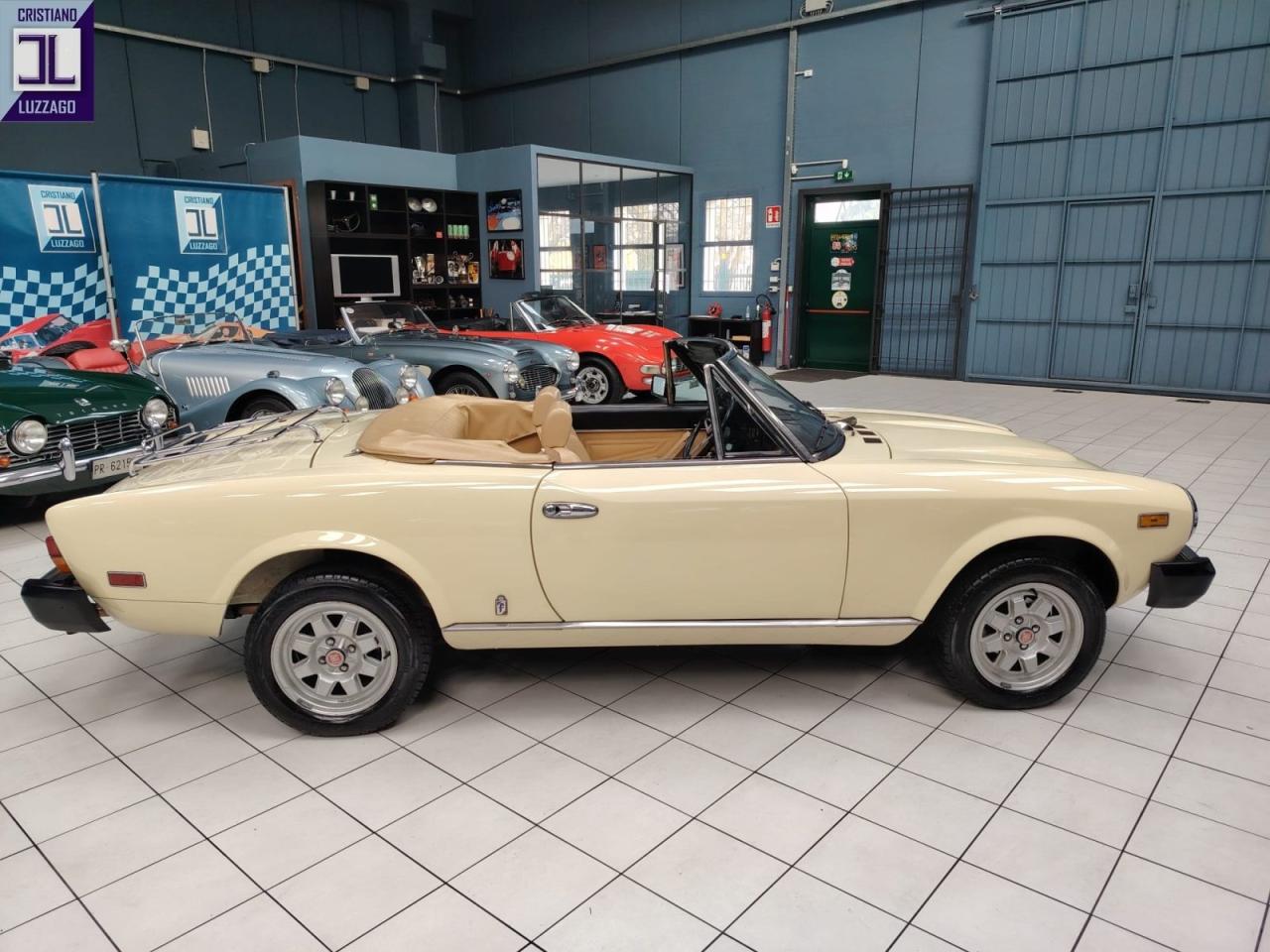 1982 Fiat 124 SPIDER AMERICA AUTOMATIC