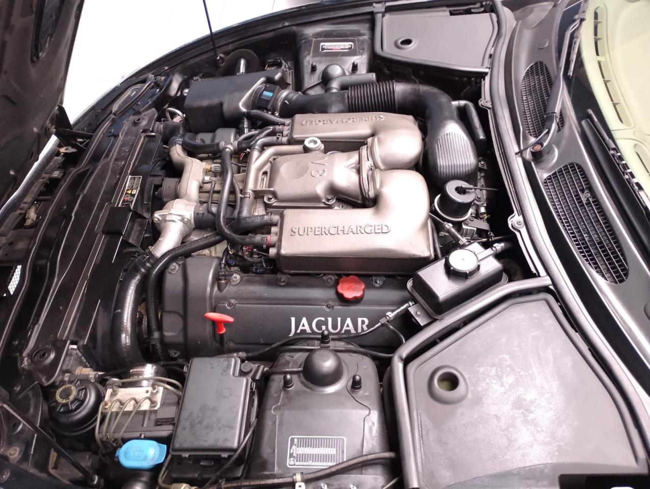 1998 Jaguar XK R COUPE