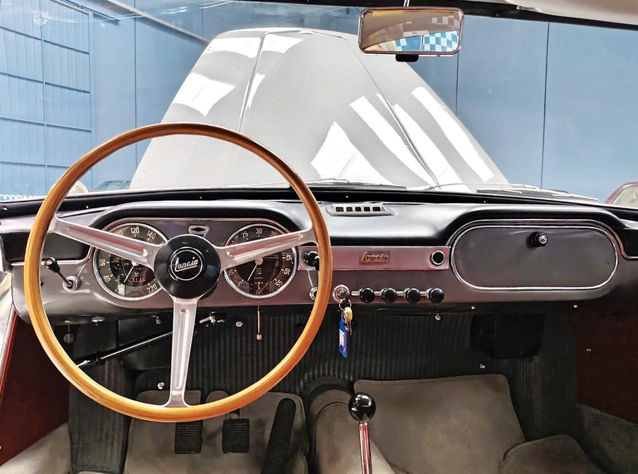 1963 Lancia FLAMINIA TOURING SUPERLEGGERA 2.500 3C