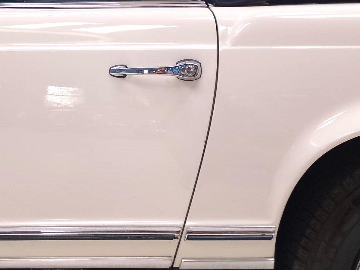 1965 Mercedes - Benz 230 SL Pagode