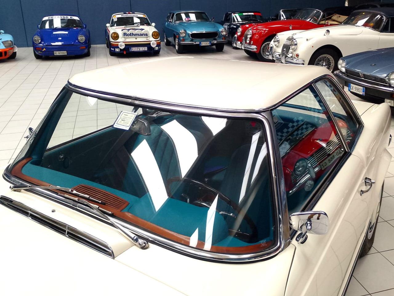 1965 Mercedes - Benz 230 SL Pagode