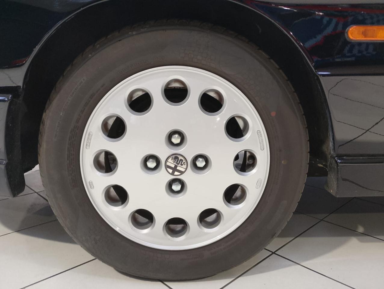 1993 Alfa Romeo SPIDER 2000 S.4