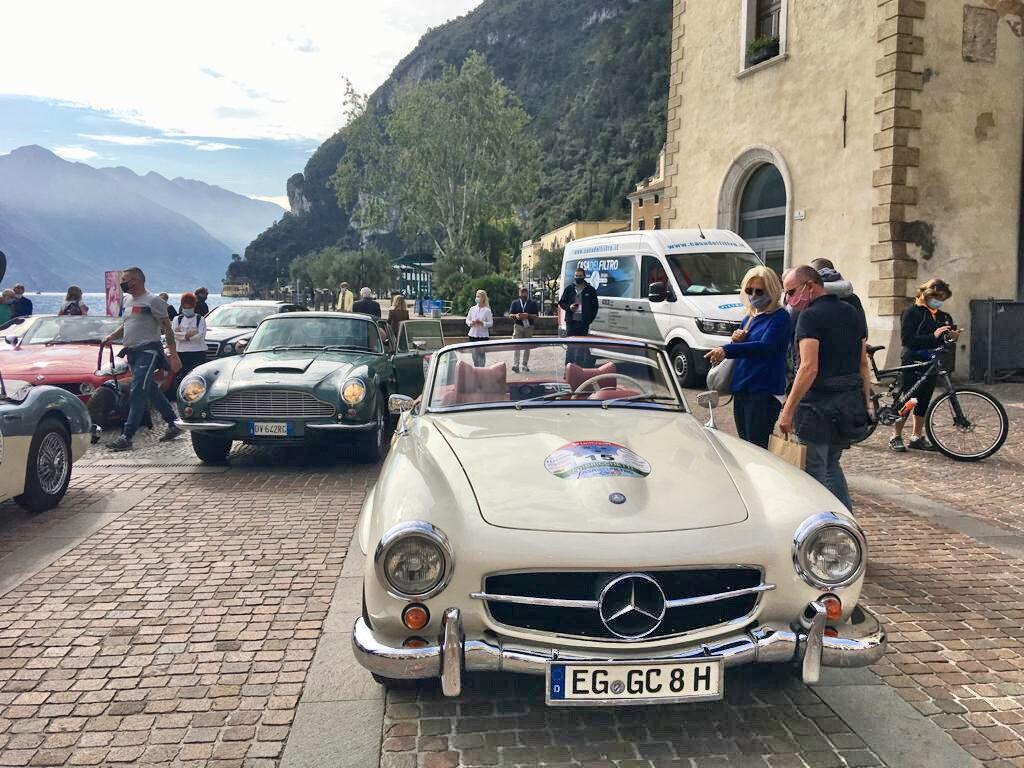 1966 Aston Martin DB6