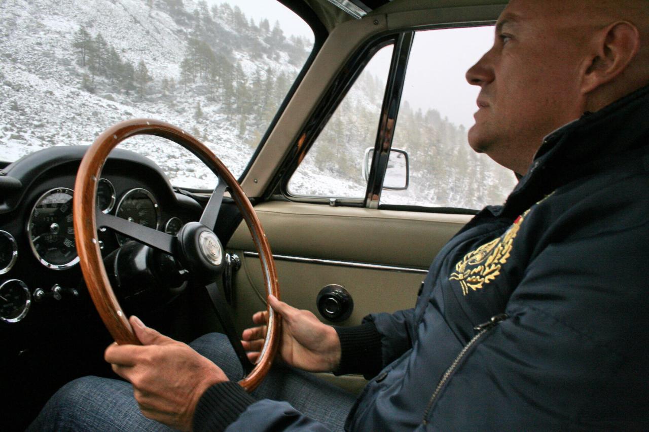 1966 Aston Martin DB6