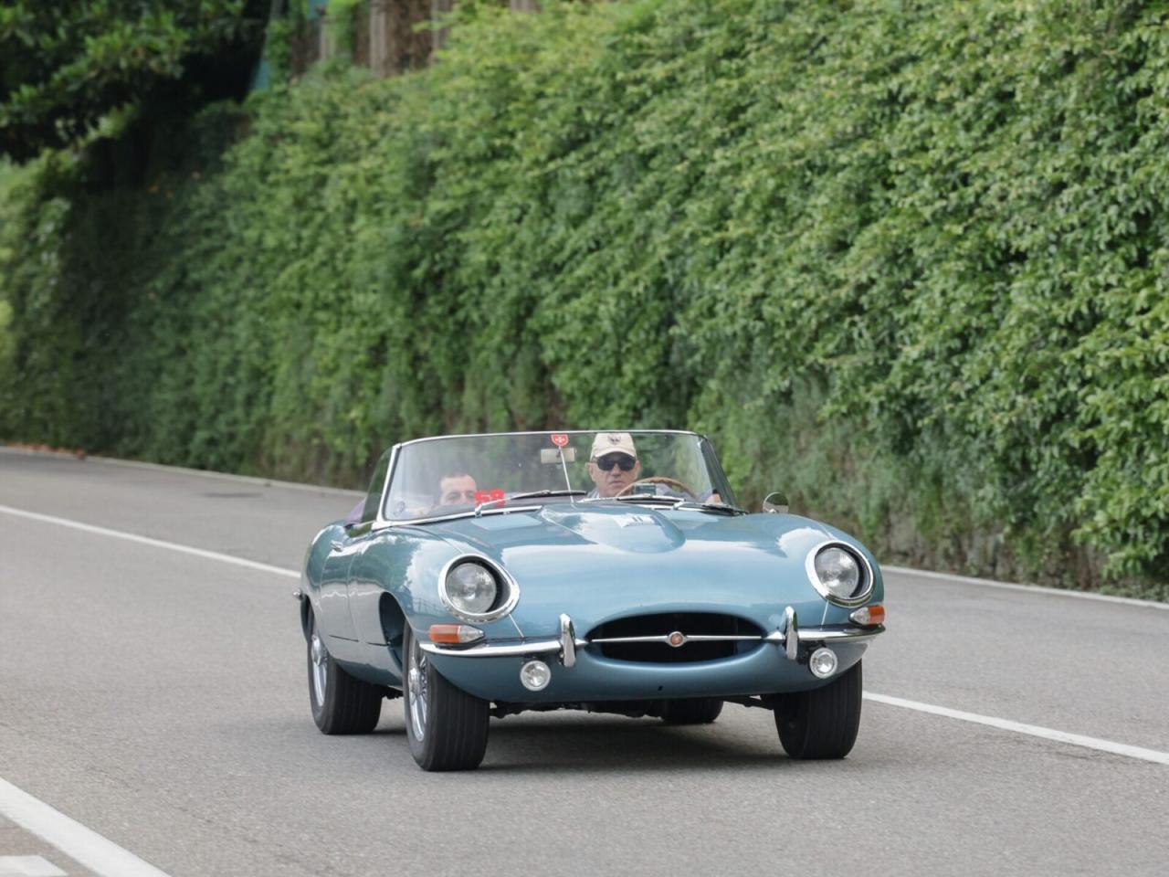 1965 Jaguar E TYPE ROADSTER S1