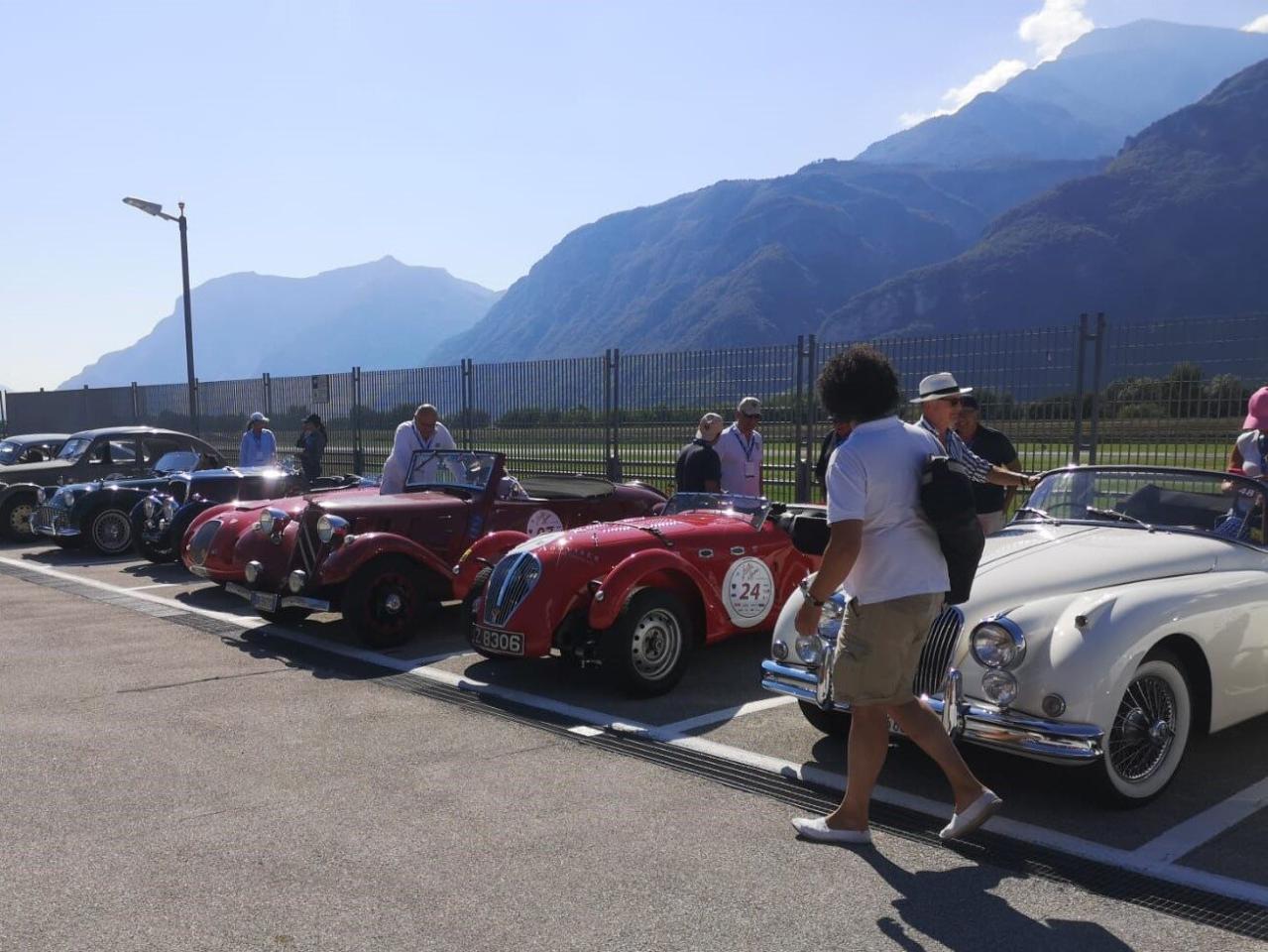 1965 Jaguar E TYPE ROADSTER S1