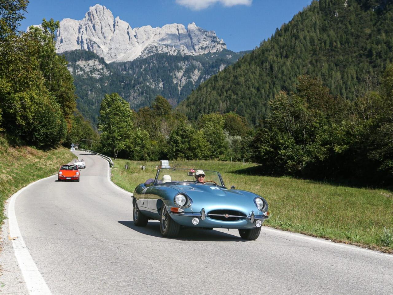 1965 Jaguar E TYPE ROADSTER S1