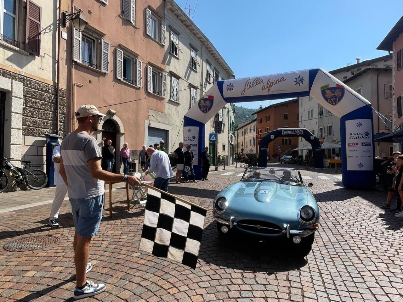 1965 Jaguar E TYPE ROADSTER S1