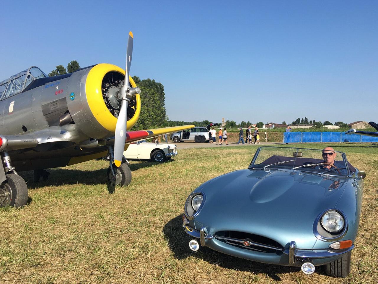 1965 Jaguar E TYPE ROADSTER S1