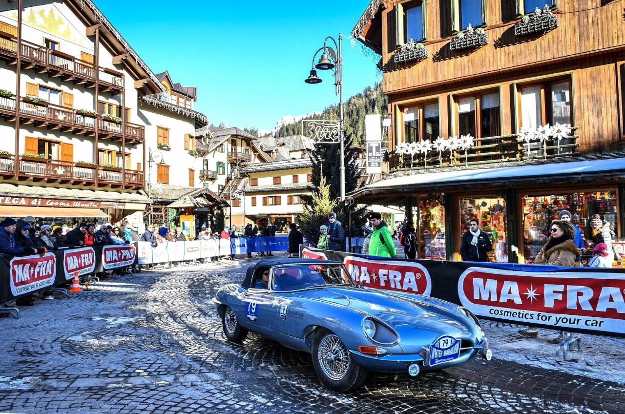 1965 Jaguar E TYPE ROADSTER S1