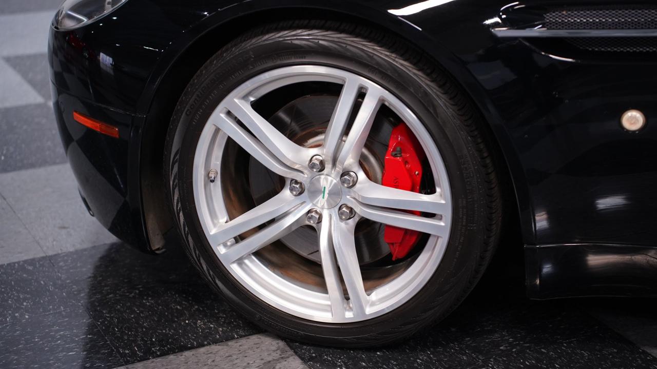 2009 Aston Martin Vantage V8