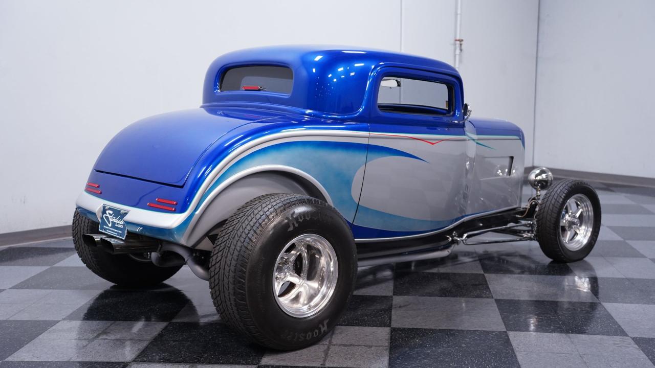 1932 Ford 3-Window Coupe