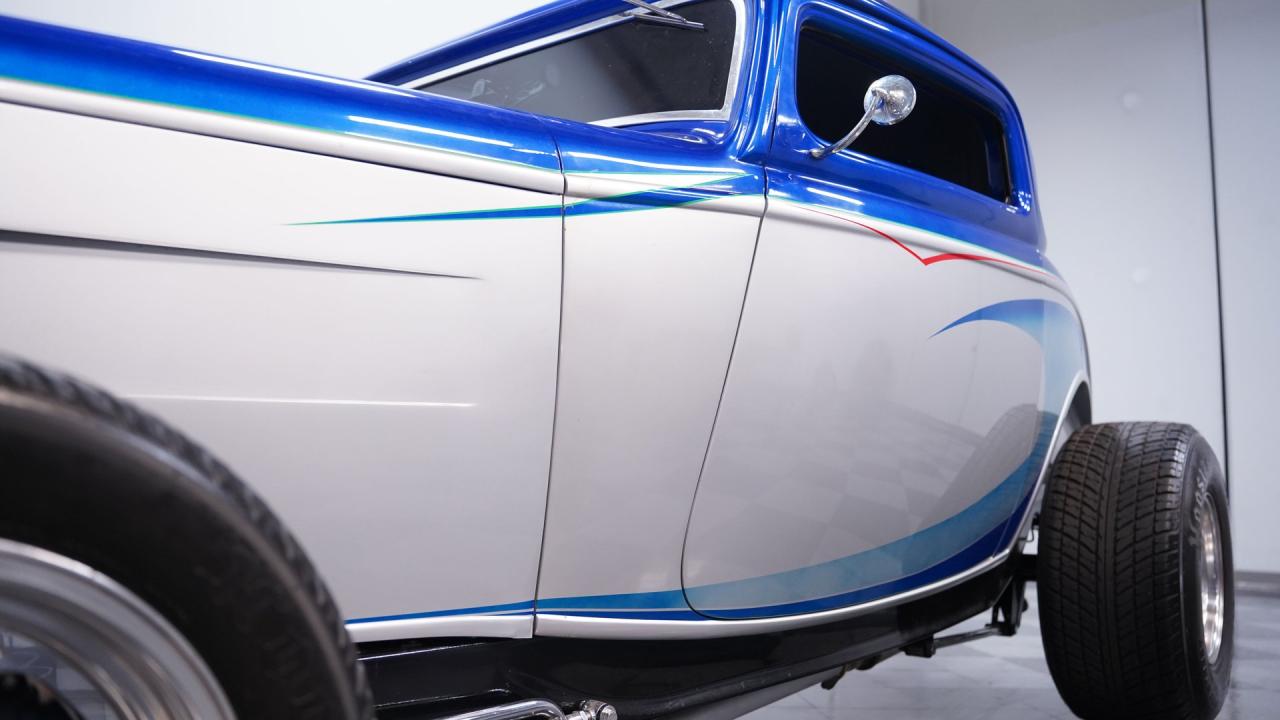 1932 Ford 3-Window Coupe