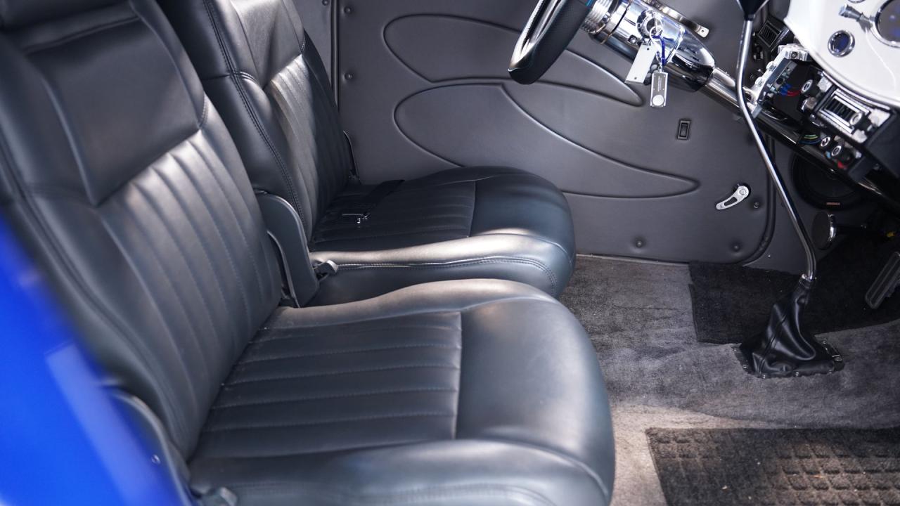 1932 Ford 3-Window Coupe