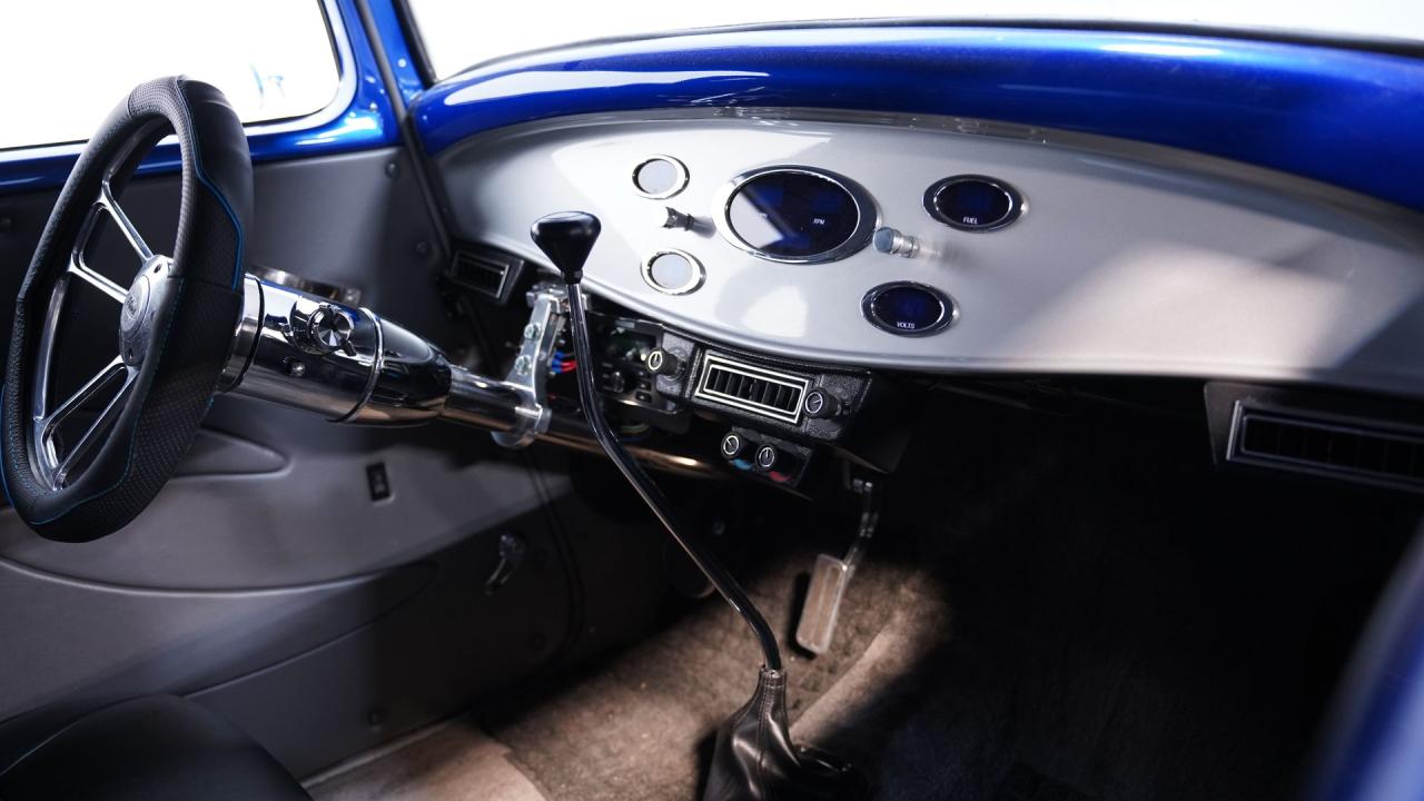 1932 Ford 3-Window Coupe