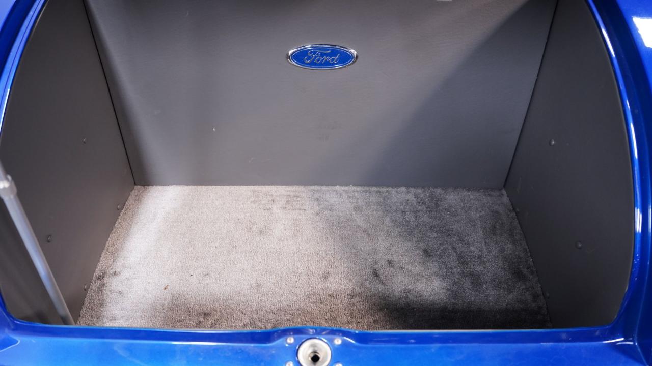 1932 Ford 3-Window Coupe