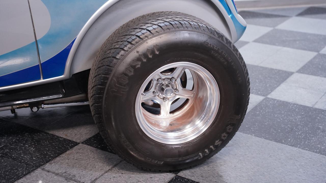 1932 Ford 3-Window Coupe