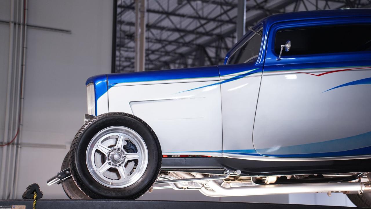 1932 Ford 3-Window Coupe