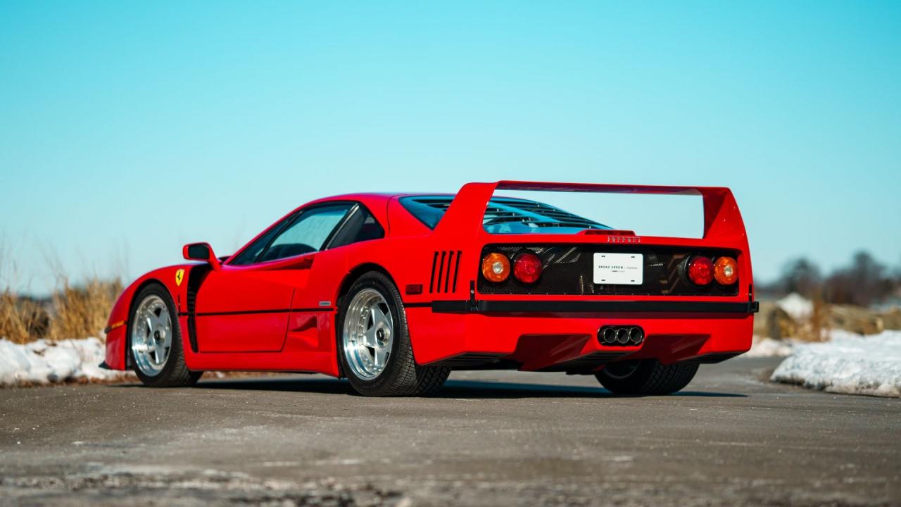 1990 Ferrari F40
