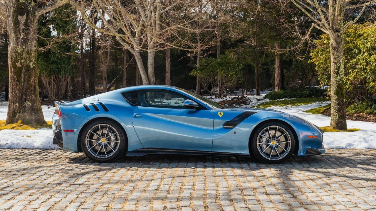 2017 Ferrari F12tdf