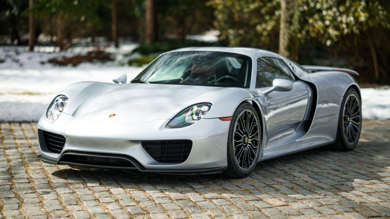 2015 Porsche 918 Spyder