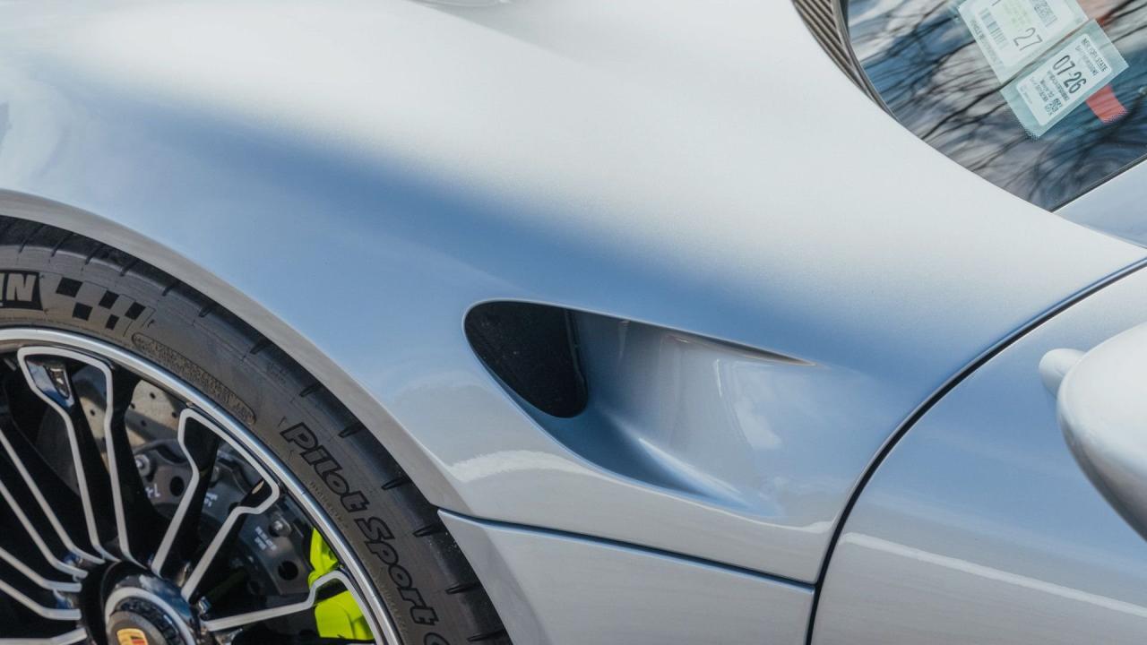 2015 Porsche 918 Spyder