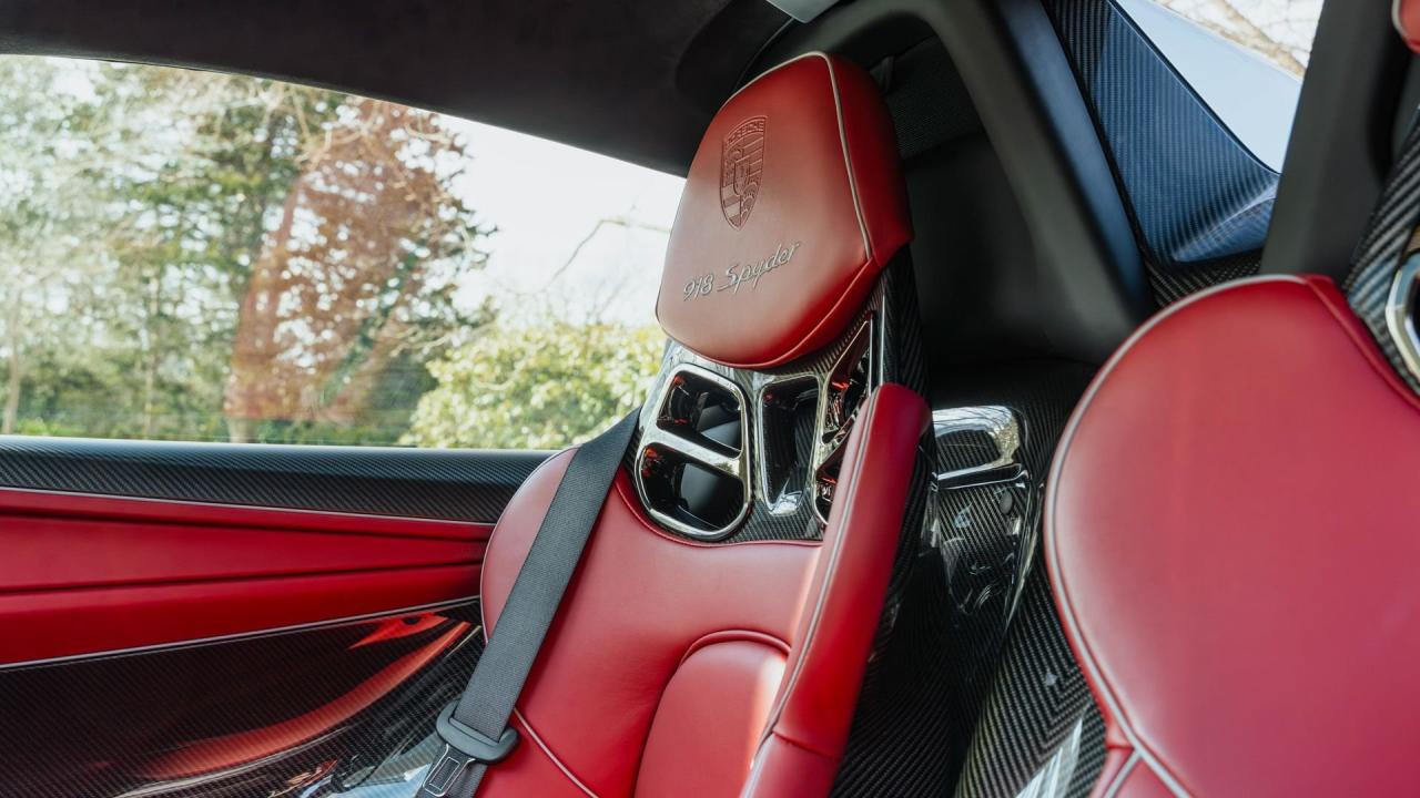 2015 Porsche 918 Spyder