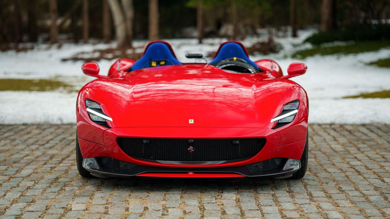 2021 Ferrari Monza SP2
