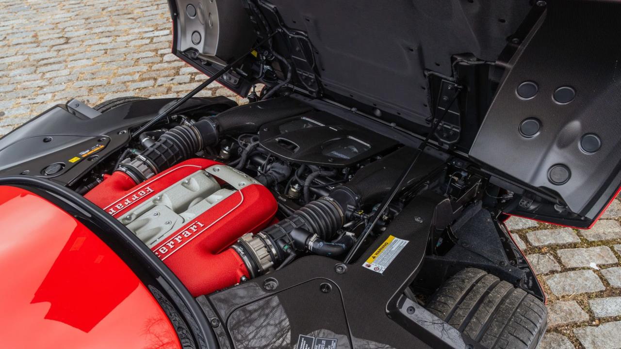 2021 Ferrari Monza SP2