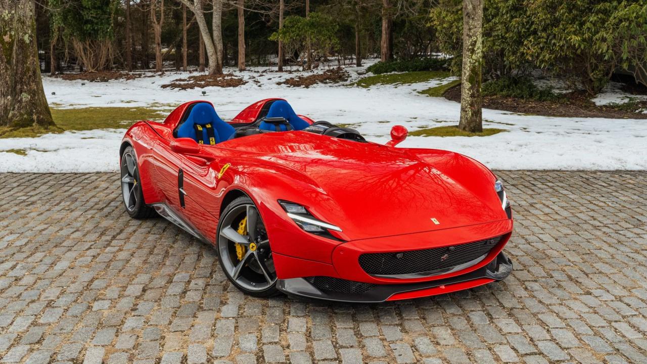 2021 Ferrari Monza SP2