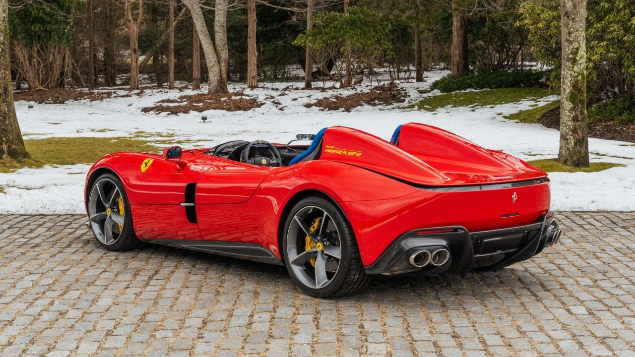 2021 Ferrari Monza SP2