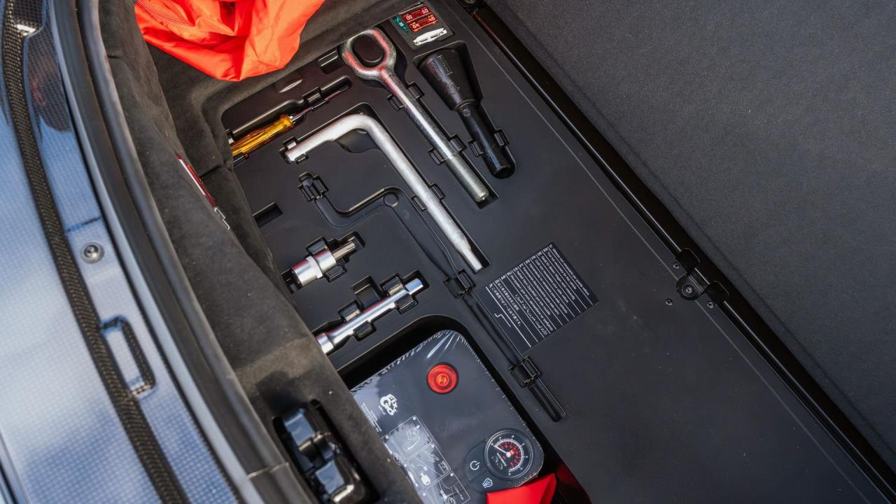 2021 Ferrari Monza SP2