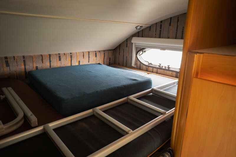 2005 Fiat DUCATO LUNAR CHAMP 4 BERTH MOTORCARAVAN