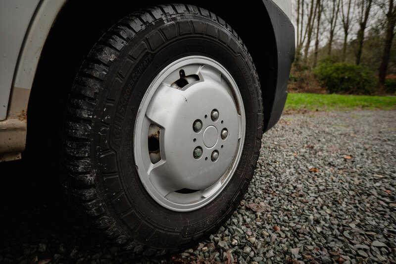 2005 Fiat DUCATO LUNAR CHAMP 4 BERTH MOTORCARAVAN