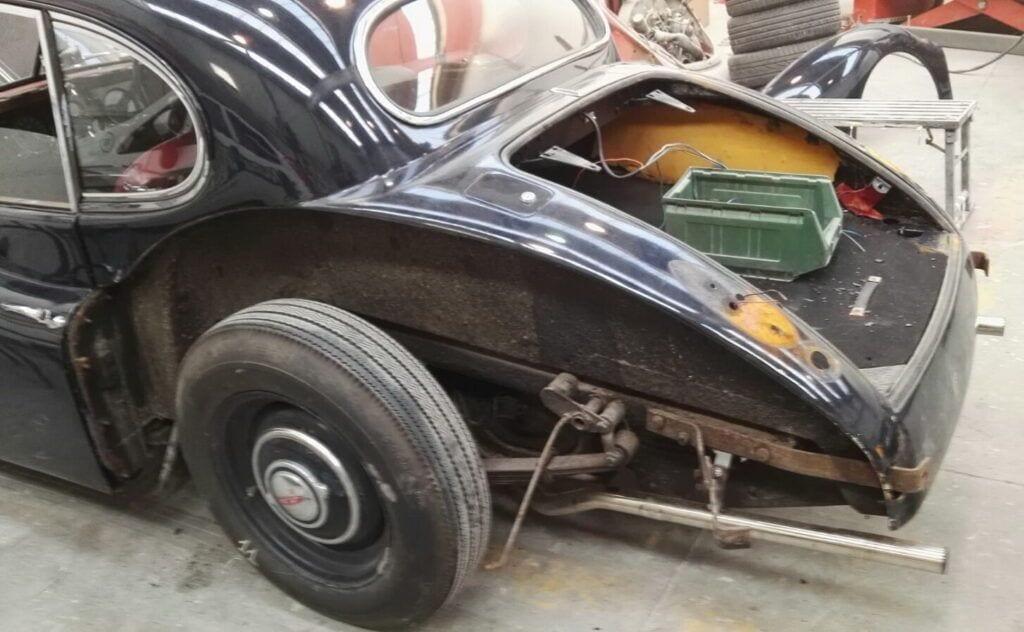 1956 Jaguar XK 140 FHC