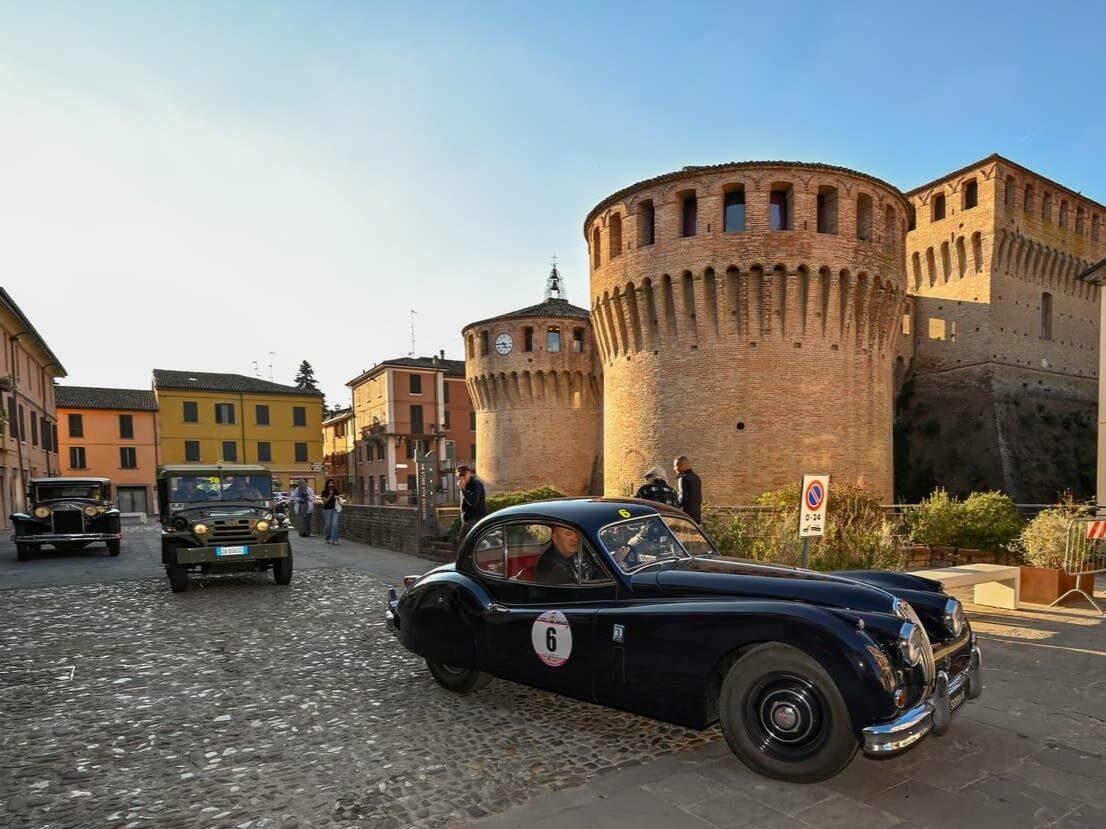 1956 Jaguar XK 140 FHC