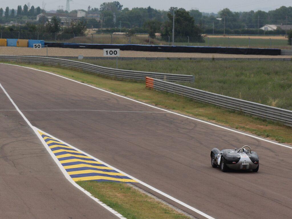 1958 Lister Jaguar KNOBBLY CONTINUATION