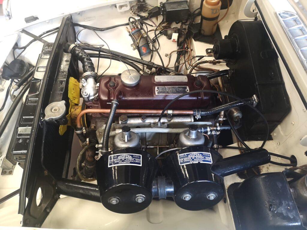 1963 MG B ROADSTER &rdquo;PULL HANDLE&rdquo;